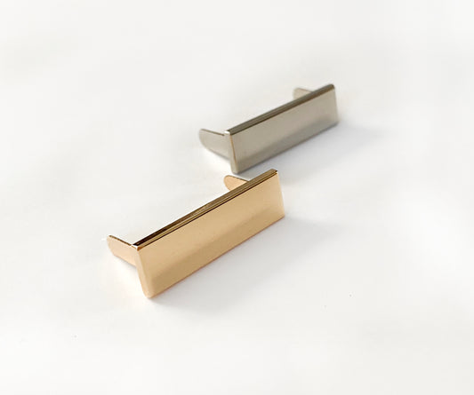 Etiquetas em Metal com Garras | Retangular 3,8x1cm | Personalizadas