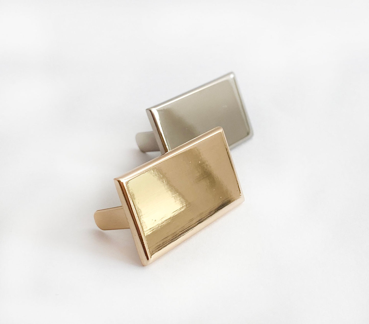 Etiquetas em Metal com Garras | Retangular 3,2x1,9cm | Personalizadas