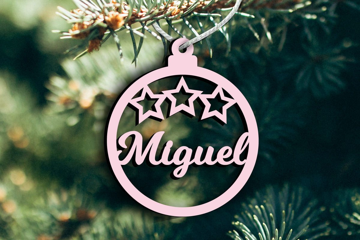 Bola de Natal em MDF com Nome Recortado | Estrelas