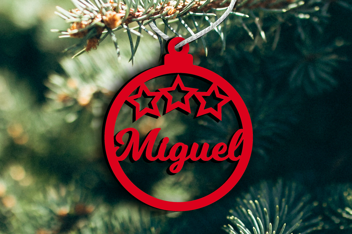 Bola de Natal em MDF com Nome Recortado | Estrelas