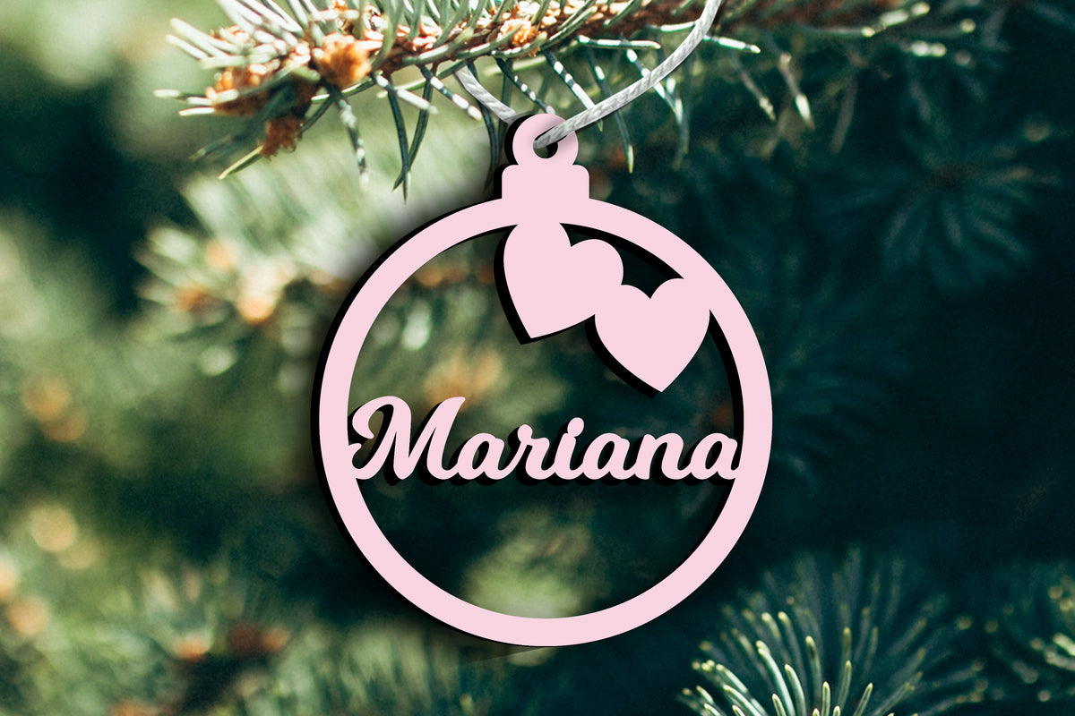 Bola de Natal em MDF com Nome Recortado | Corações