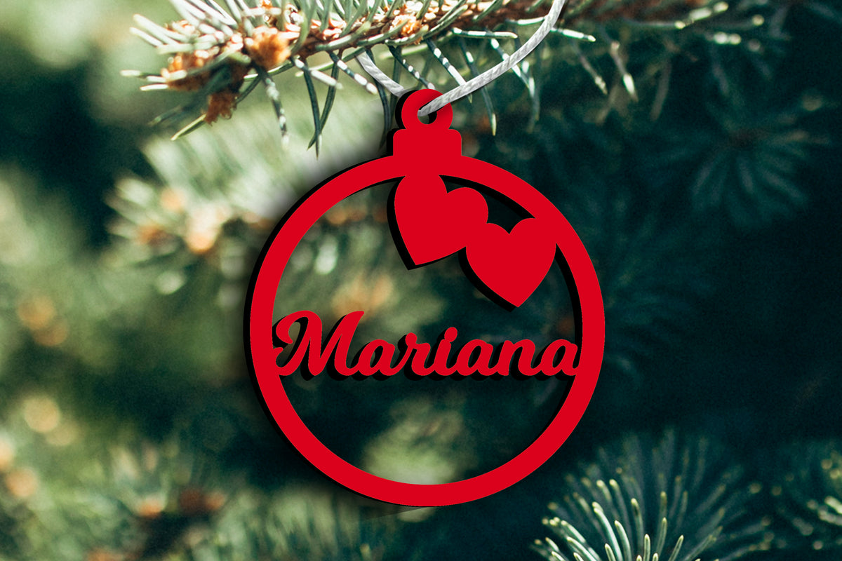 Bola de Natal em MDF com Nome Recortado | Corações
