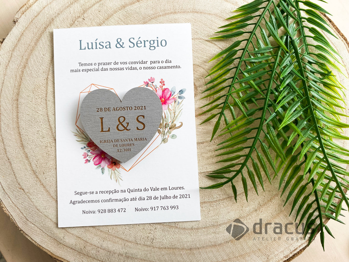 Convite Casamento em Papel e Íman Coração em MDF Destacável