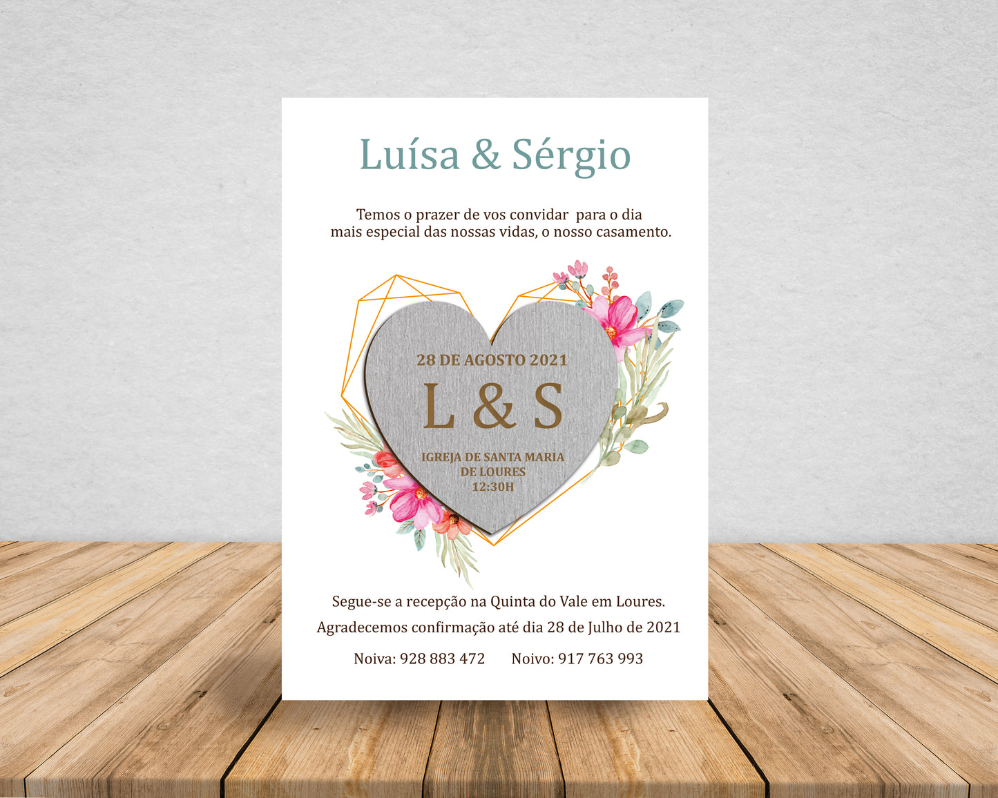 Convite Casamento em Papel e Íman Coração em MDF Destacável