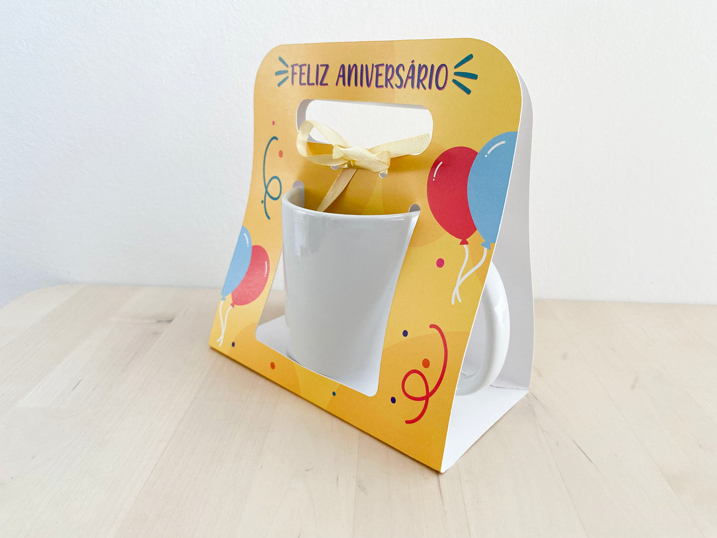 Embalagem de Oferta para Caneca | Feliz Aniversário